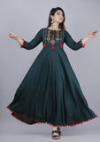 Women Embroidered Anarkali Kurta Green